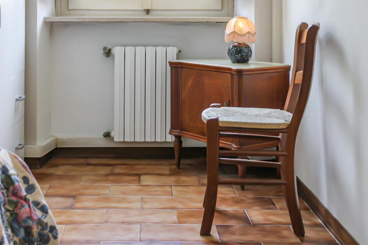 Appartamento Santa Chiara - Affitti Brevi Italia Lucques Extérieur photo